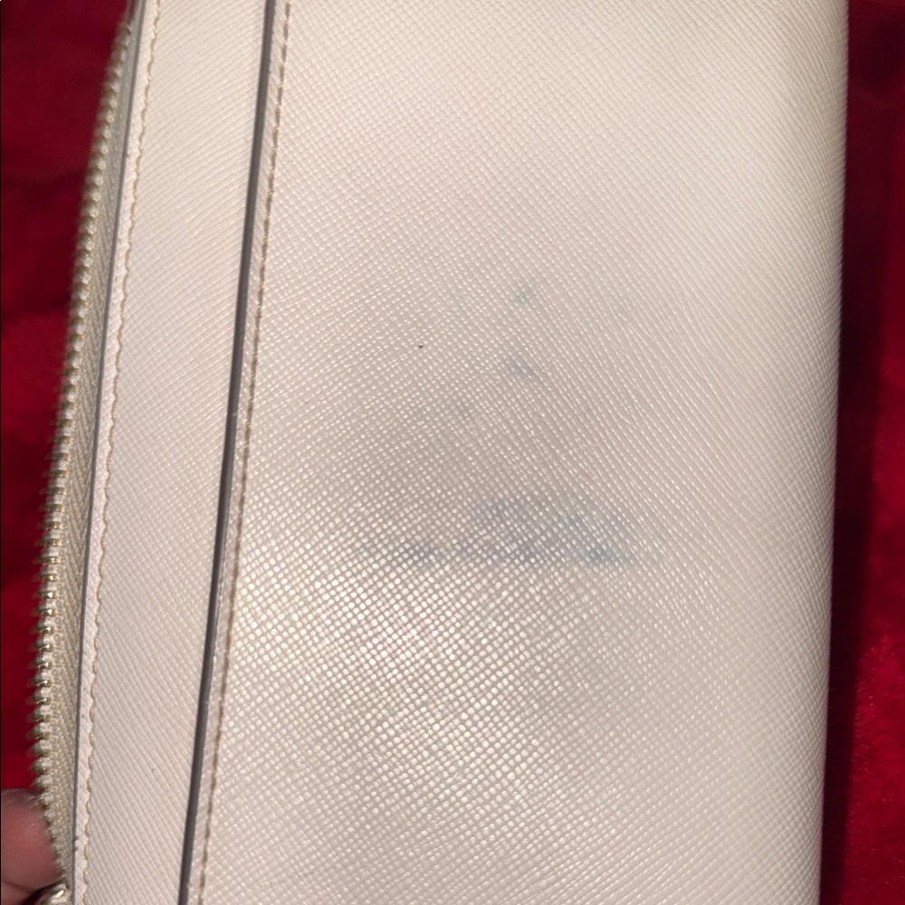Kate Spade Cream Zip-Around Wallet- SEE PHOTOS PLEASE - Picture 7 of 11
